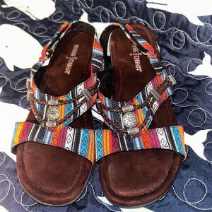 Minnetonka Women's Aztec Slingback Sandals Multicolor Size 7